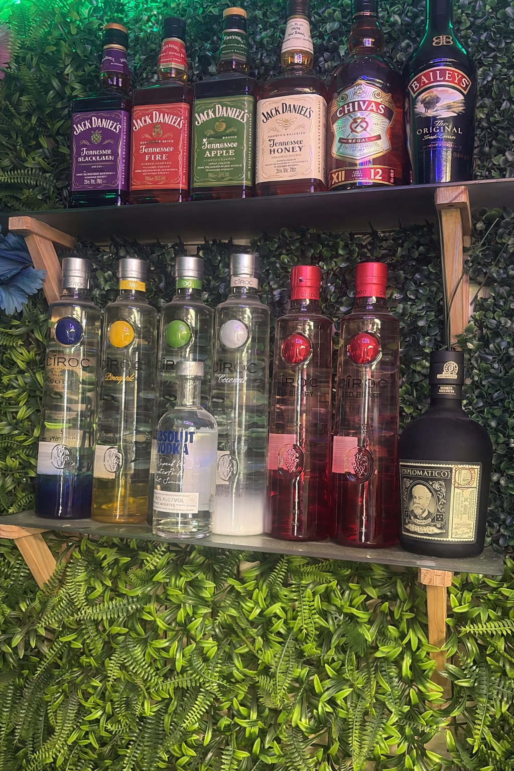 Spiritueux Prestige — Whisky, Vodka, Gin